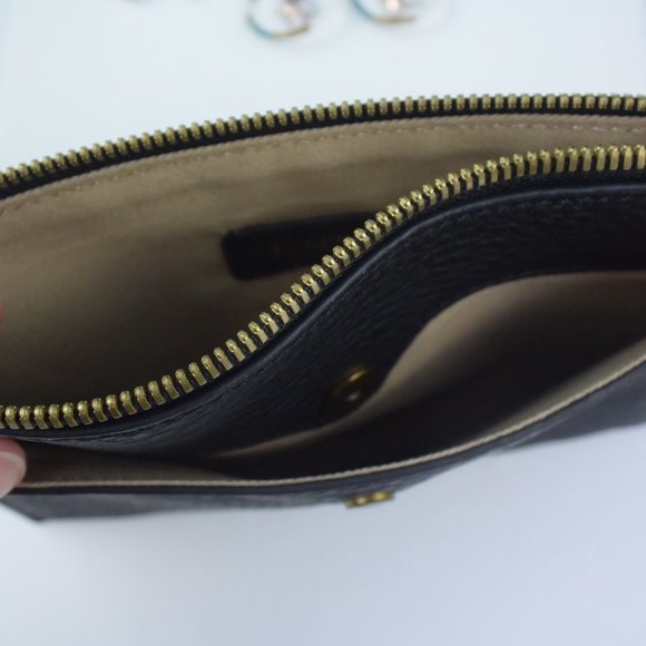 Lot Pierced earrings J. Crew, Avon, etc. with J. Crew Leather Zippered Pouch - Picture 8 of 16